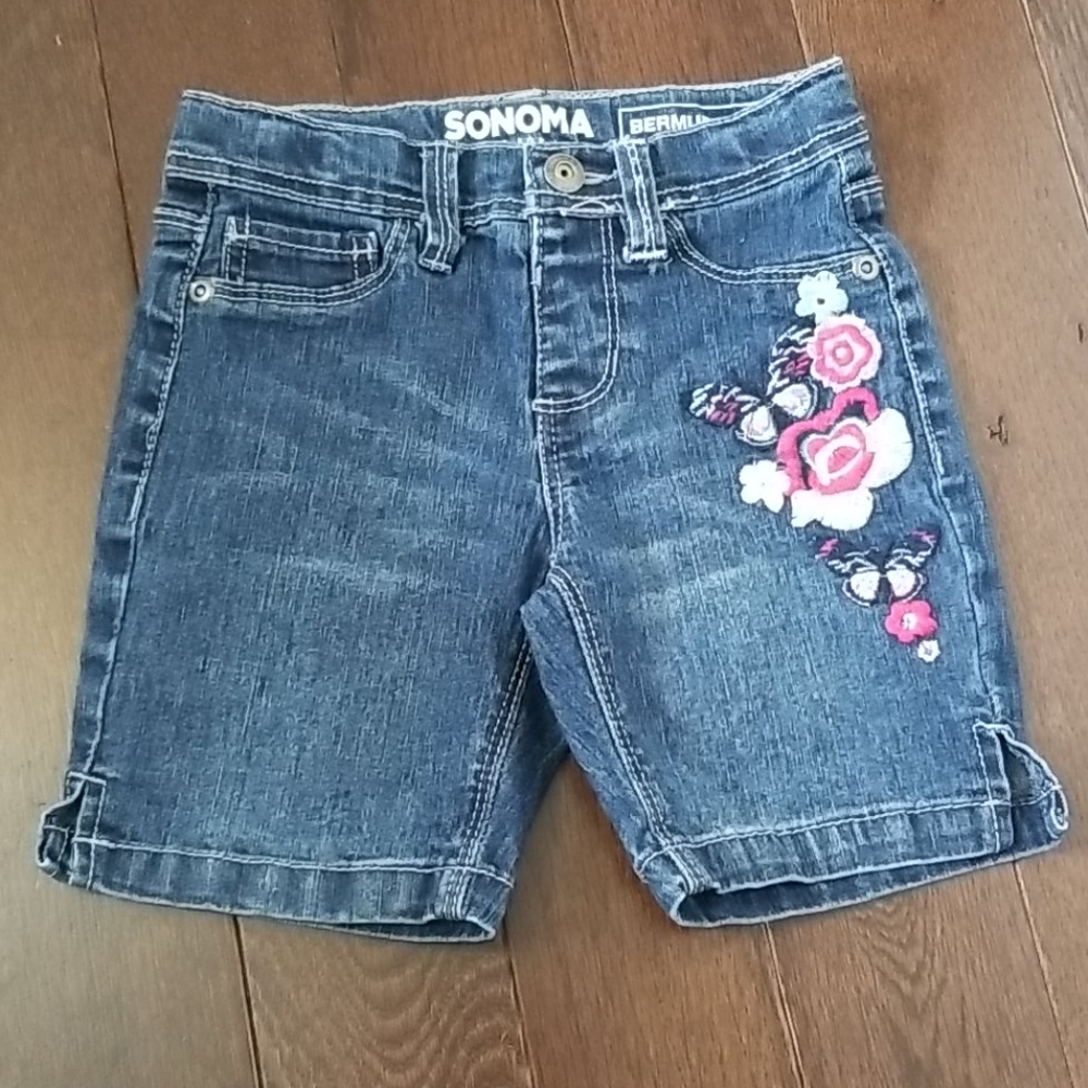 🌻 Girl Embroidered Bermuda Short